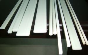 Tanpa karat 3mm untuk 6mm batang buta Roman Shade putih Fiberglass iga